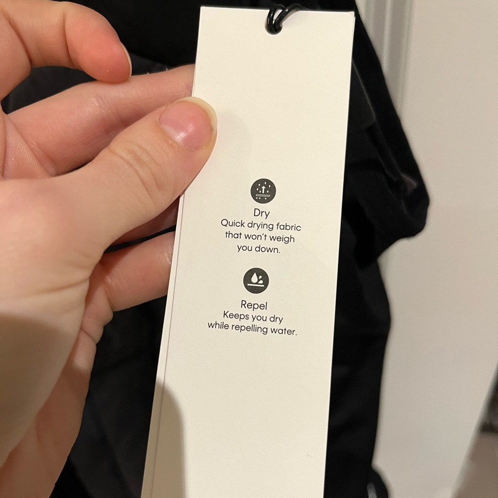 Calvin Klein puffer vest - Picture 4 of 6